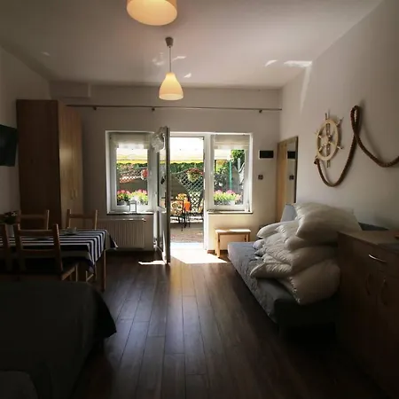 Kwatera prywatna U Huberta Międzywodzie