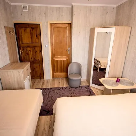 U Huberta Kwatera prywatna Międzywodzie