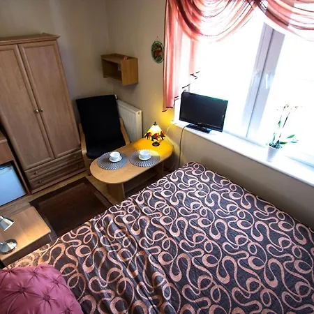 Kwatera prywatna U Huberta Międzywodzie